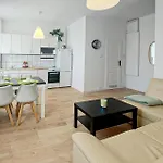 Appartement Nice Apartment In Koszalin With Wifi *