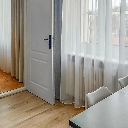 1 Bedroom Amazing In Apartment Koszalin