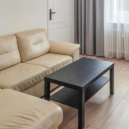 1 Bedroom Amazing In Apartment