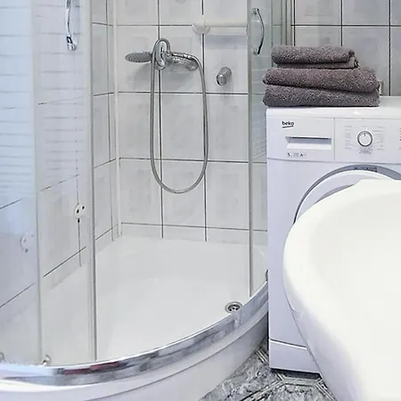 1 Bedroom Amazing In * كوزتسالين