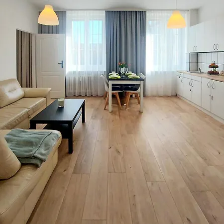1 Bedroom Amazing In Apartment